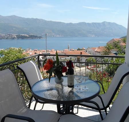 Guest House Budva Exterior foto