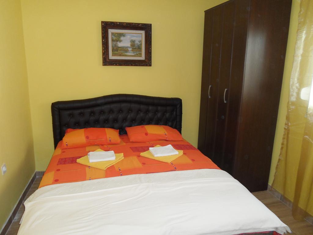 Guest House Budva Quarto foto