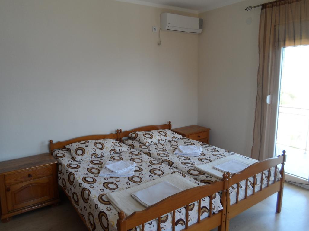 Guest House Budva Quarto foto